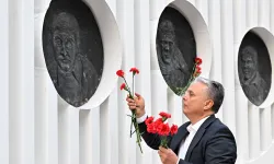 Antalya Muratpaşa'da 'üç fidan'a anma
