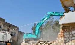 Mardin Midyat'ta kaçak yapılara geçit yok!
