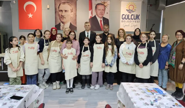 Kocaeli Gölcükte öğrenciler tatili sanatla doldurdu