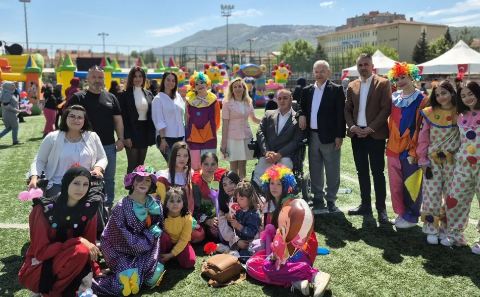 Bursa Gemlik'te 1. Engelsiz Festivali coşkuyla gerçekleşti