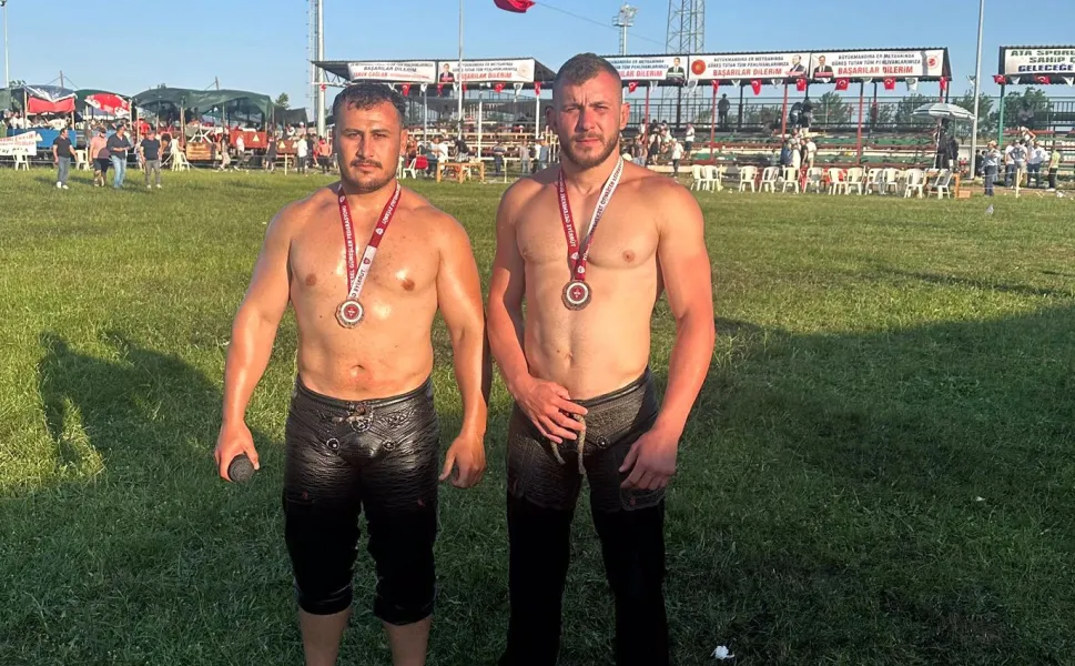 Sakaryalı sporcular bu kez Kırklareli’nde podyuma çıktı